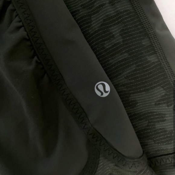 Lululemon Pace Rival Crop
Dark Olive, Camo - Picture 3 of 5